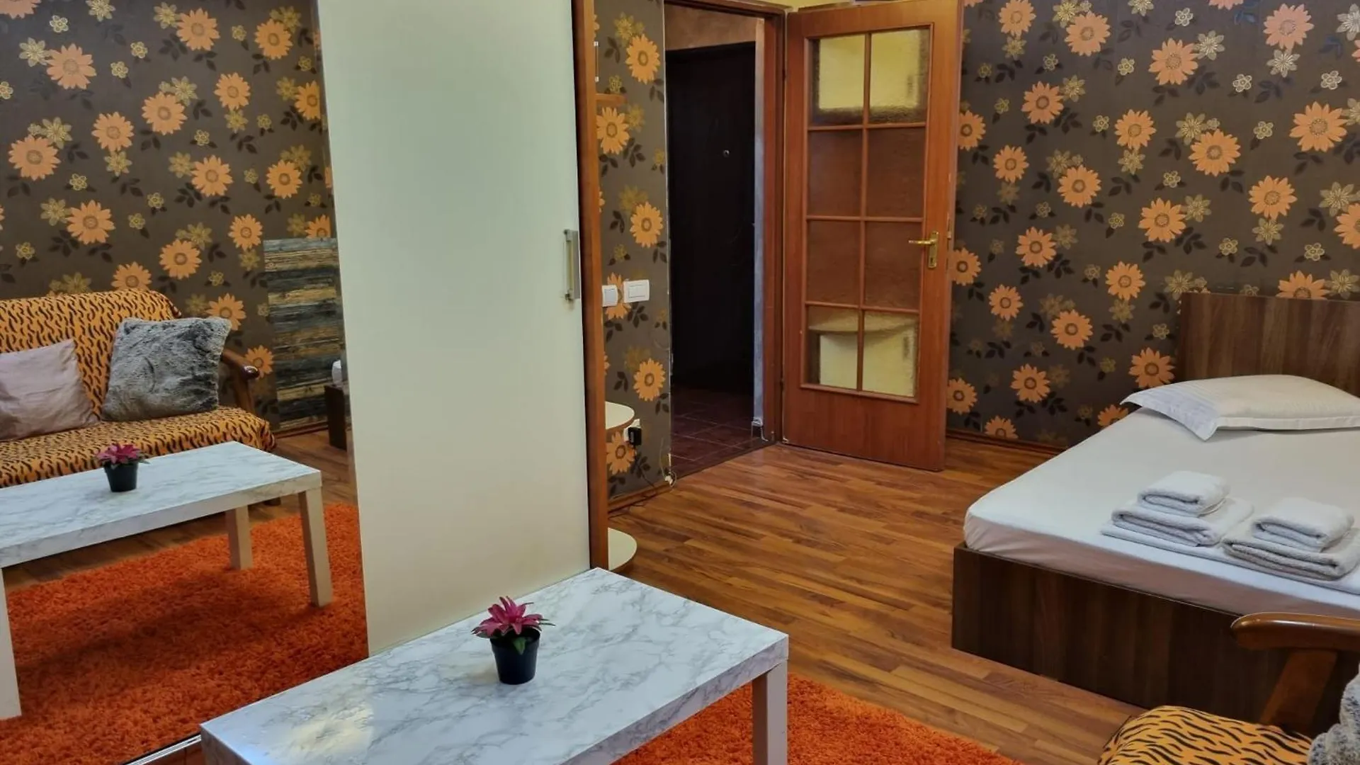 Apartment My House - Ultracentral Romana Square Near Old Town Bucharest Romania