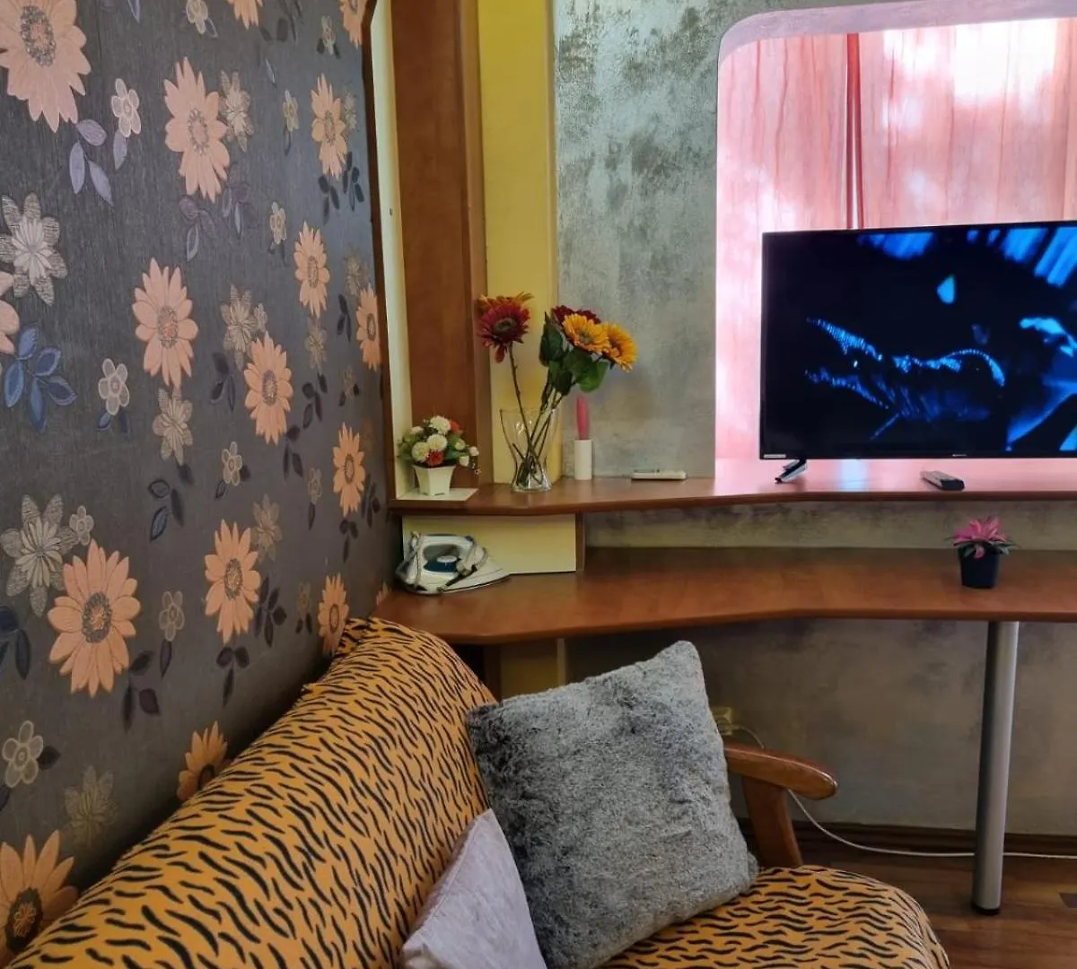 My House - Ultracentral Romana Square Near Old Town Bucharest