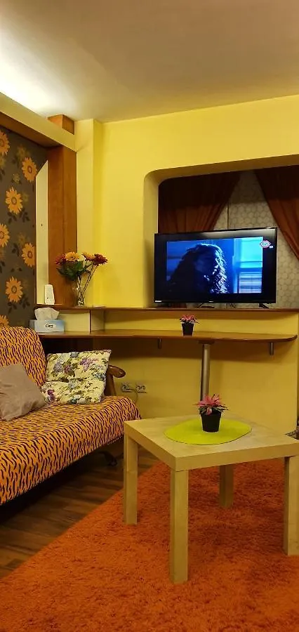 My House - Ultracentral Romana Square Near Old Town Bukareszt Rumunia